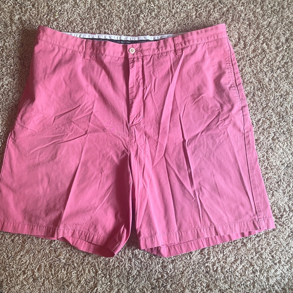 Vineyard Vines Links Shorts - Men’s 42